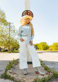 Markie Shirt -Women Fashion 11063AF2 54F9 4BE2 832F 5B3F82D0C9DC 1 201 a