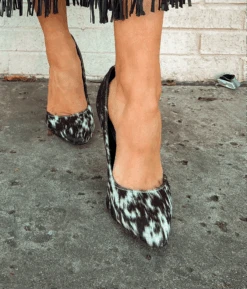 Beth Dutton Cowhide Heel