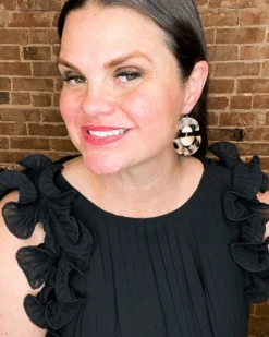 Half Moon Acrylic Earrings 16 Half Moon Acrylic Earrings -Women Fashion HalfMoonAcrylicEarrings 3