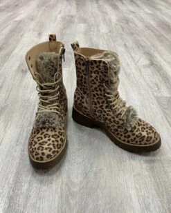 Farrah Boots -Women Fashion image b91f676c c906 41b3 8b50 5ef254dccaad